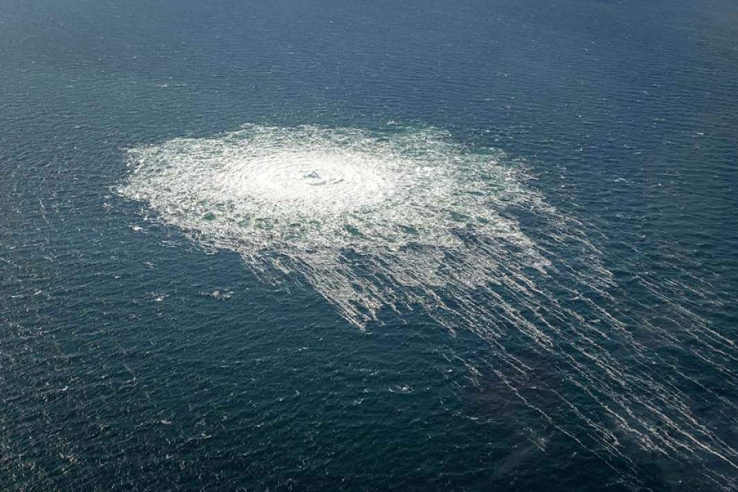 Поверхность Балтийского моря на месте повреждения газопровода у острова Борнхольм. 2022 год